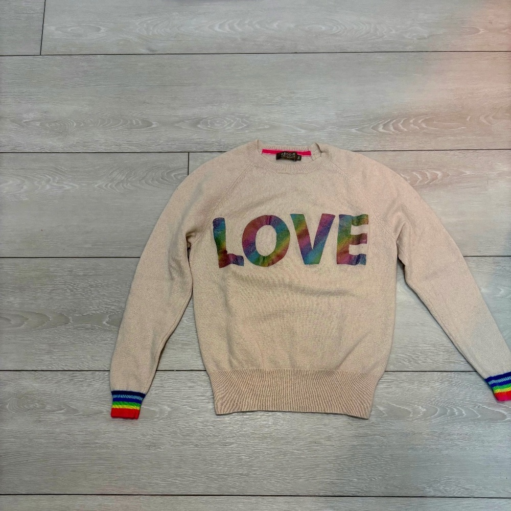 BRODIE Cashmere Sweater LOVE